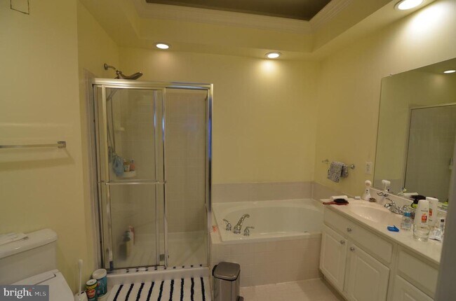 Building Photo - 2946 Saxon Flowers Dr
