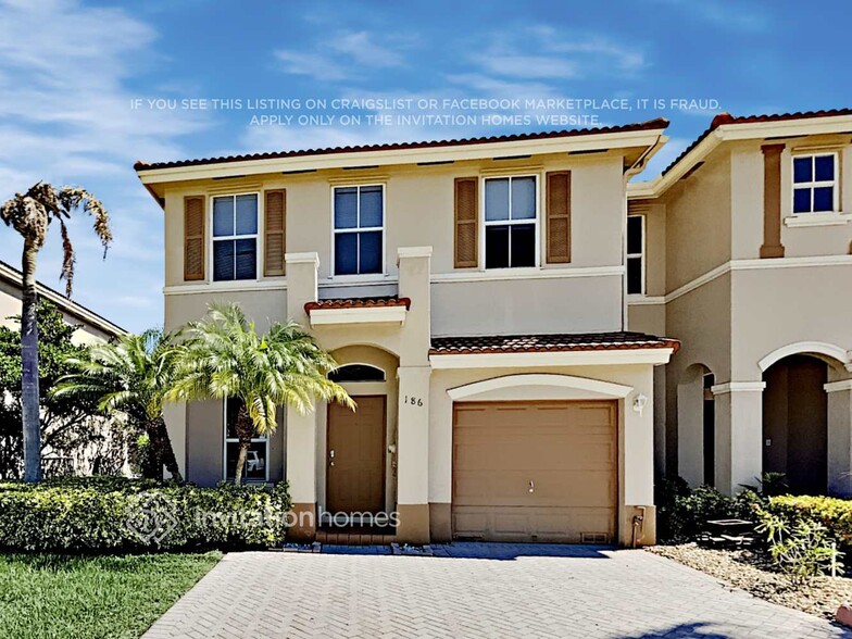 Primary Photo - 186 Riverwalk Cir