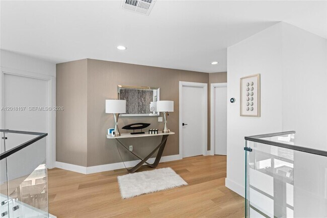 Building Photo - 4621 NW 93rd Doral Ct