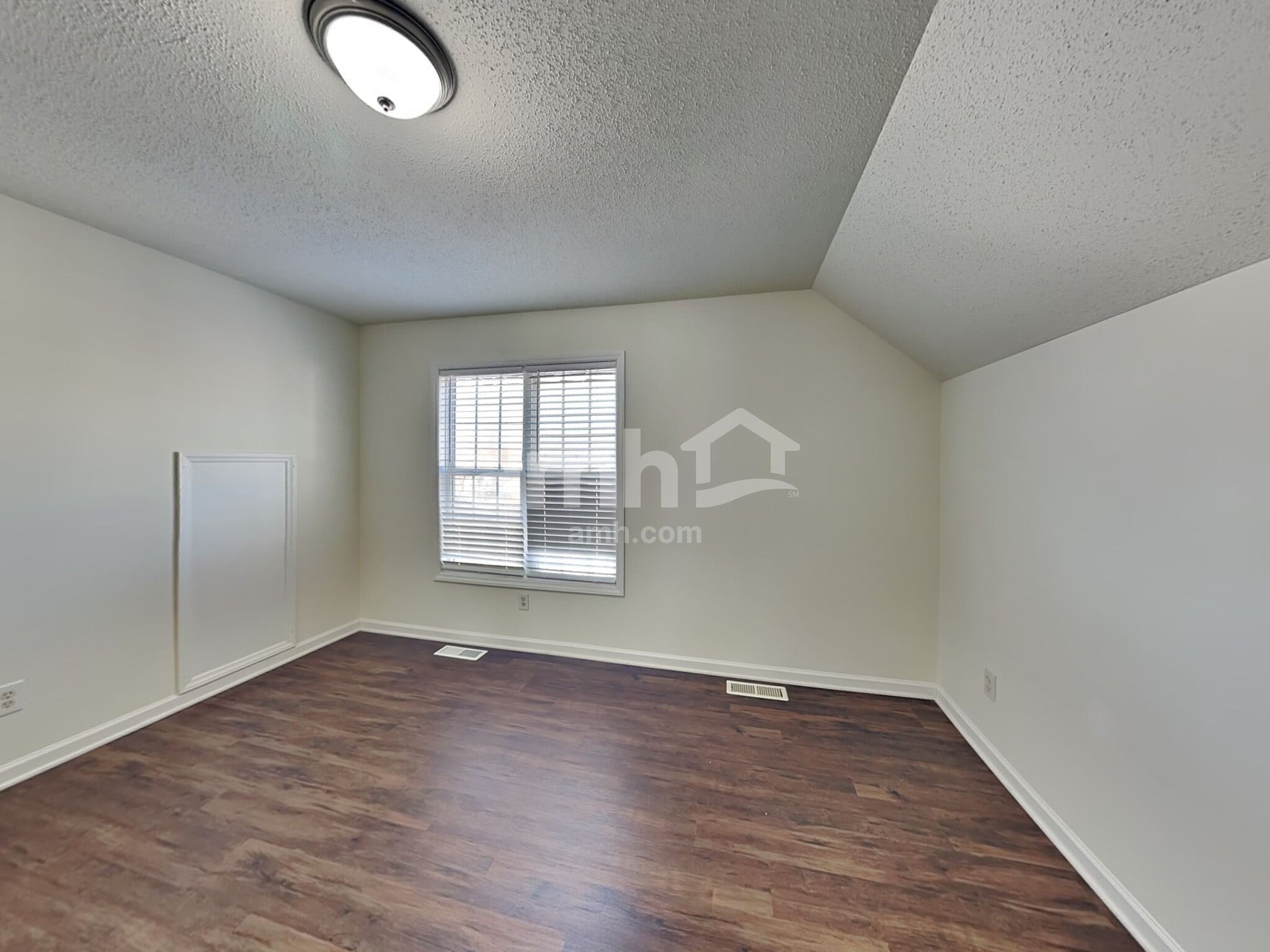 Building Photo - 110 Bristol View Cir