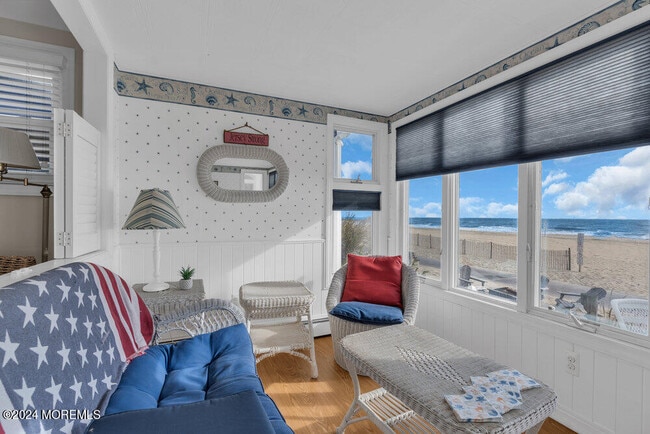 Building Photo - 173 Beach Front