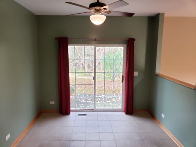 Building Photo - 523 Shakespeare Dr