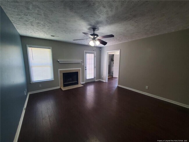 Building Photo - 1734 Winnabow Dr