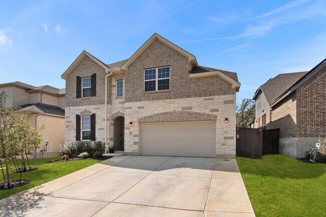 Building Photo - 1711 Dalhart