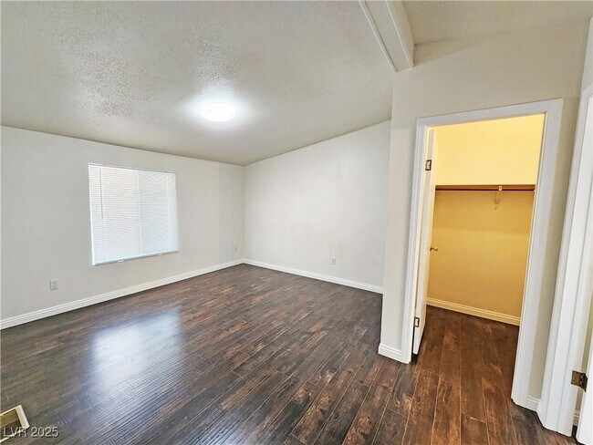 Building Photo - 1270 Landmark Ave