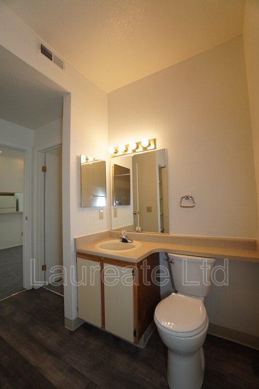 Building Photo - 4760 S Wadsworth Blvd