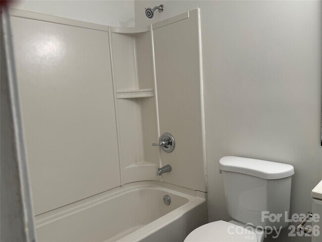 Building Photo - 8526 Castle Pine Ct