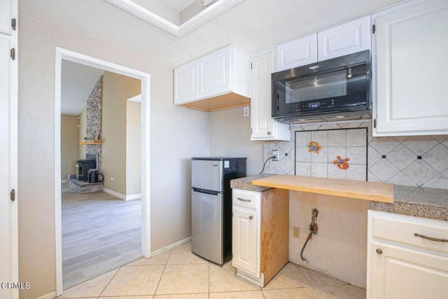 Building Photo - 3831 E Ave T 8