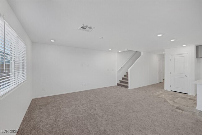 Building Photo - 9546 Wayfarer Seek Ct