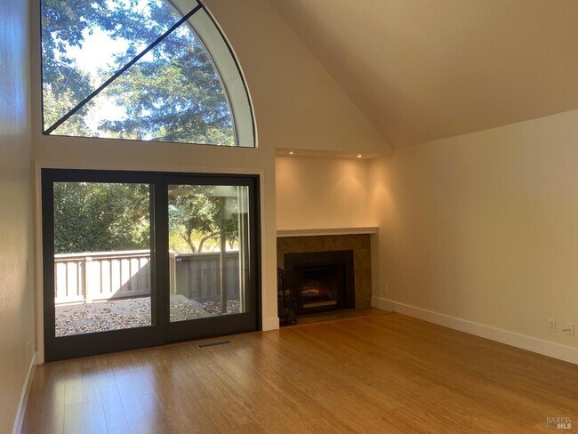 Building Photo - 1377 St James Dr