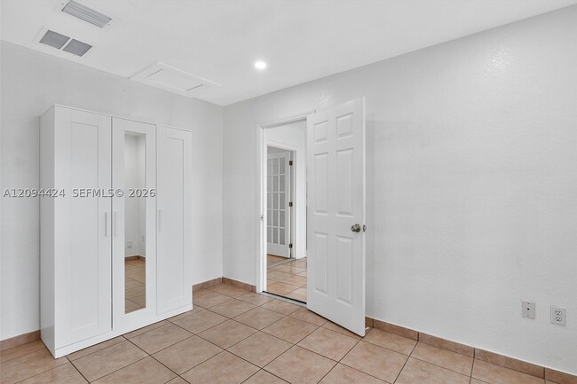 Building Photo - 10124 NW 127th St