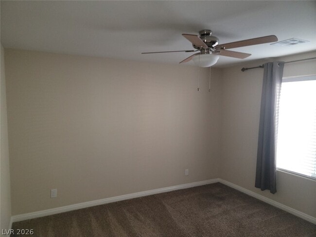 Building Photo - 2919 Tremont Ave