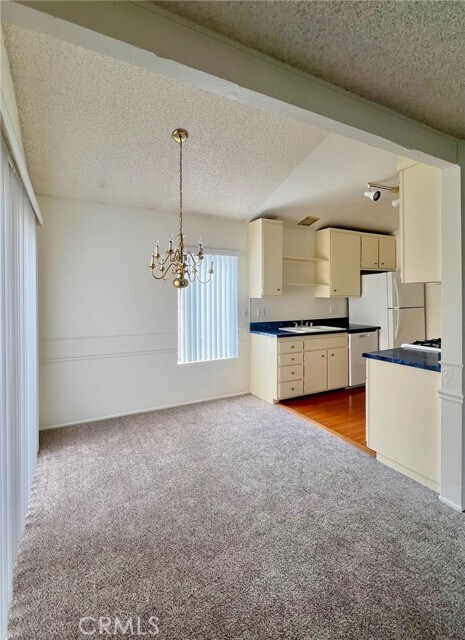 Building Photo - 1350 Cabrillo Park Dr