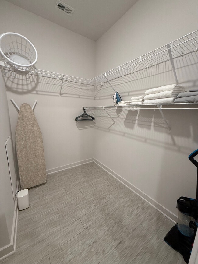 Building Photo - 1273 Williams St NW