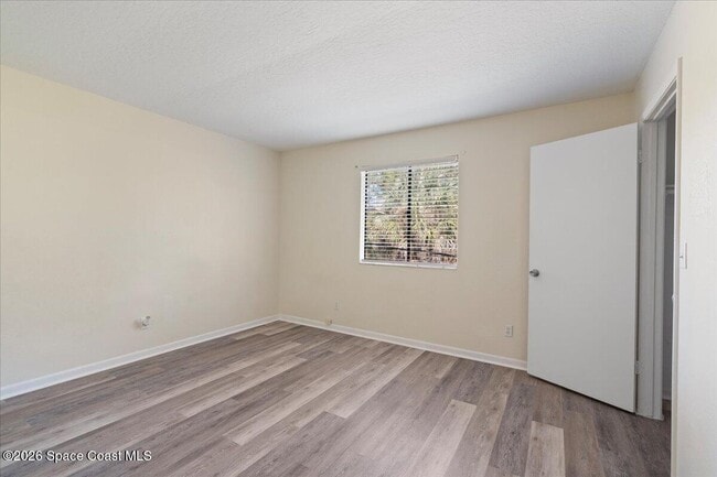 Building Photo - 1870 Agora Cir SE