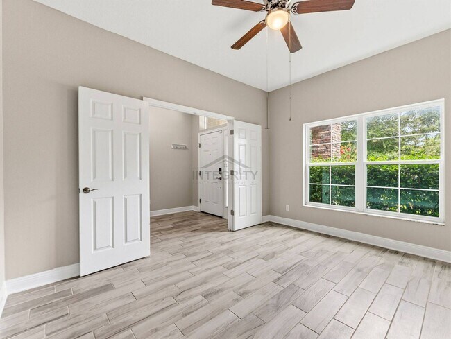 Building Photo - 8947 Garden Party Dr