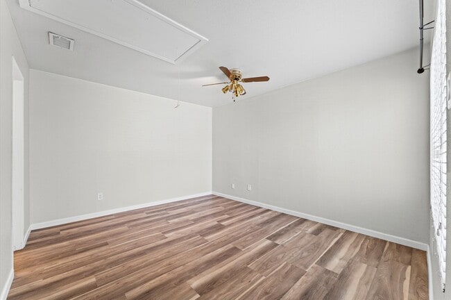 Building Photo - 1508 Early Ln