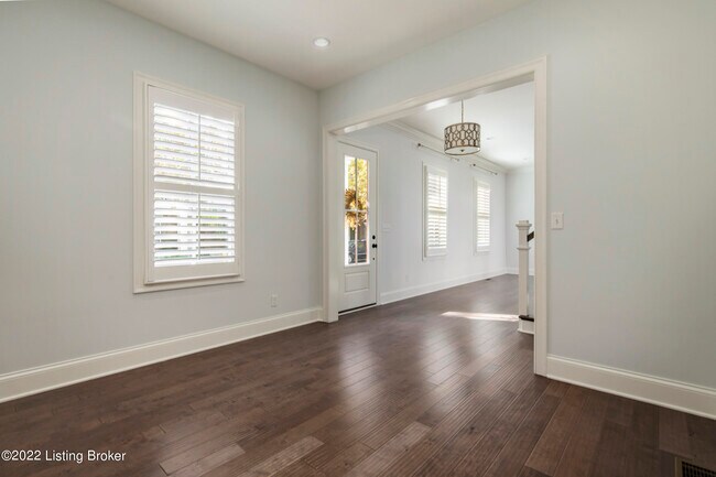Building Photo - 9409 Civic Way