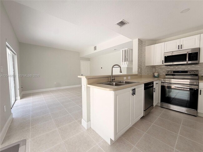 Building Photo - 11242 SW 244th Terrace