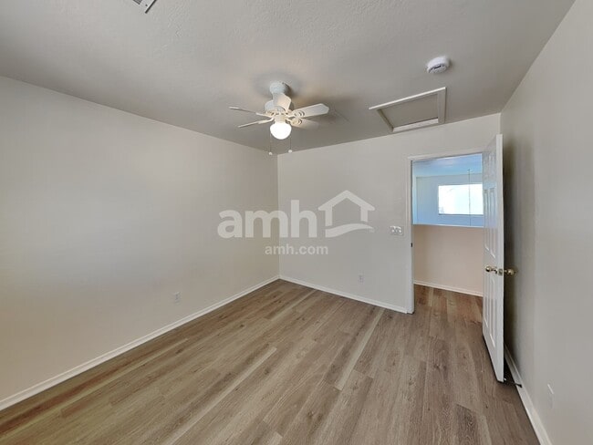 Building Photo - 2759 N 106th Ln