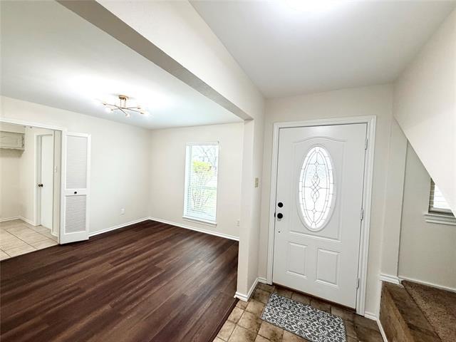 Building Photo - 1670 Clydesdale Dr