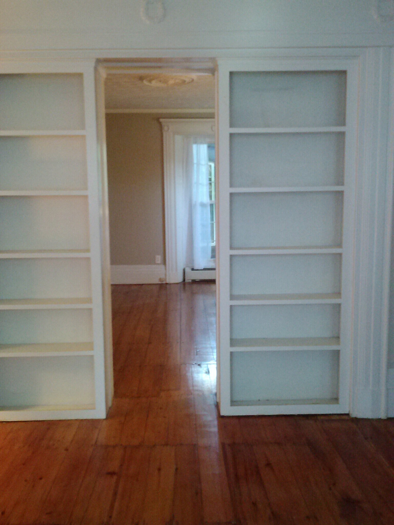 Building Photo - 239 S Main St