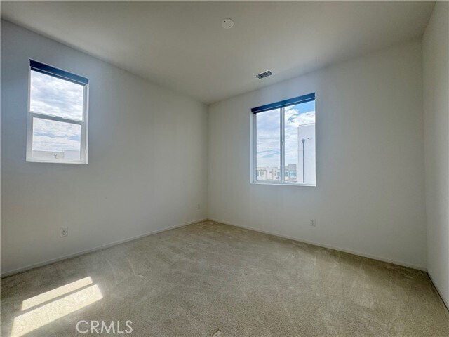 Building Photo - 11016 Summertree Dr