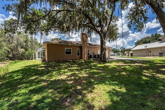 Building Photo - 2326 Deerbrook Dr