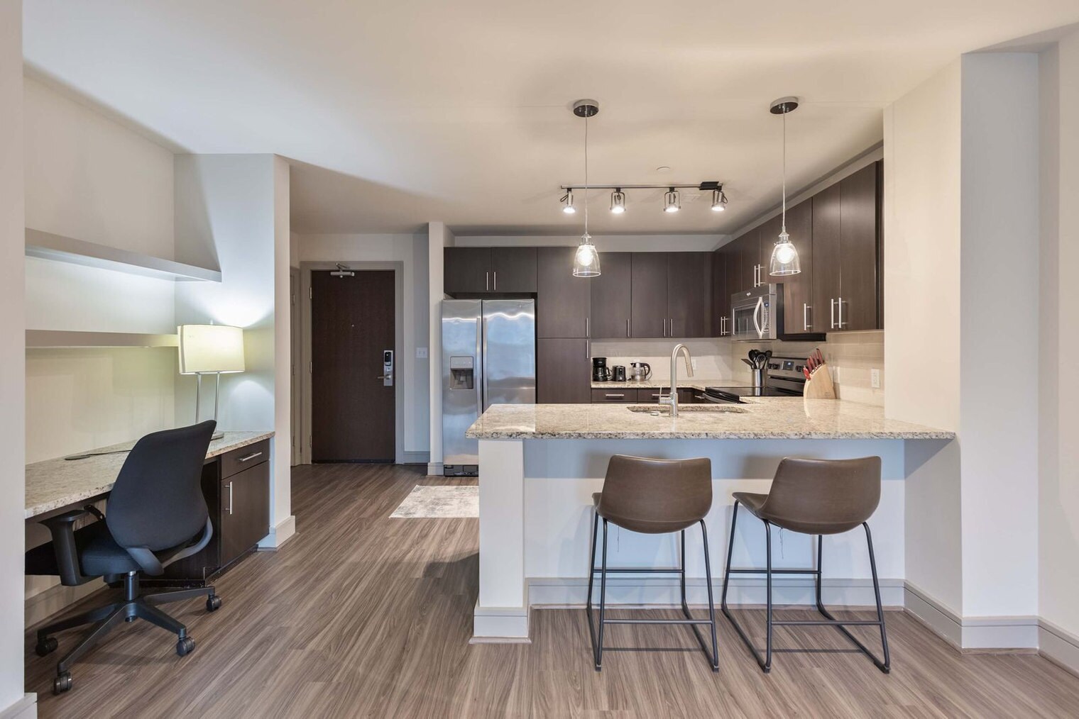 Building Photo - 100 Pier 4 Blvd.