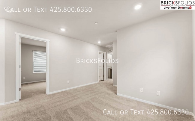 Building Photo - 4205 Pronghorn Pl