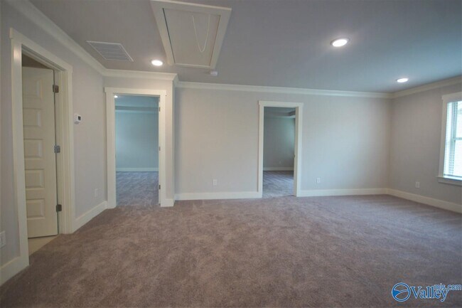 Building Photo - 12 Silky Oak Cir SW