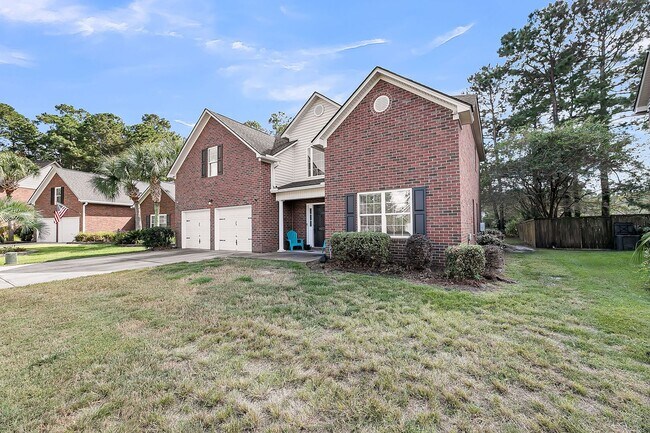 Building Photo - Spacious & Well-Maintained Home for Rent in North Charleston