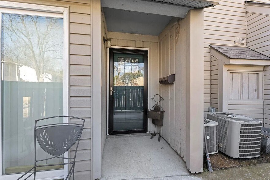Building Photo - 2796 Mojave Pl