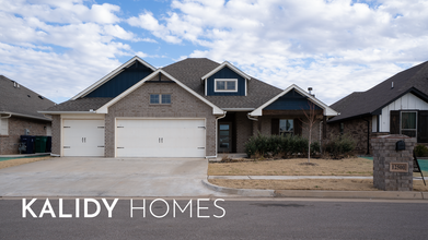 Building Photo - 12500 Elba Dr