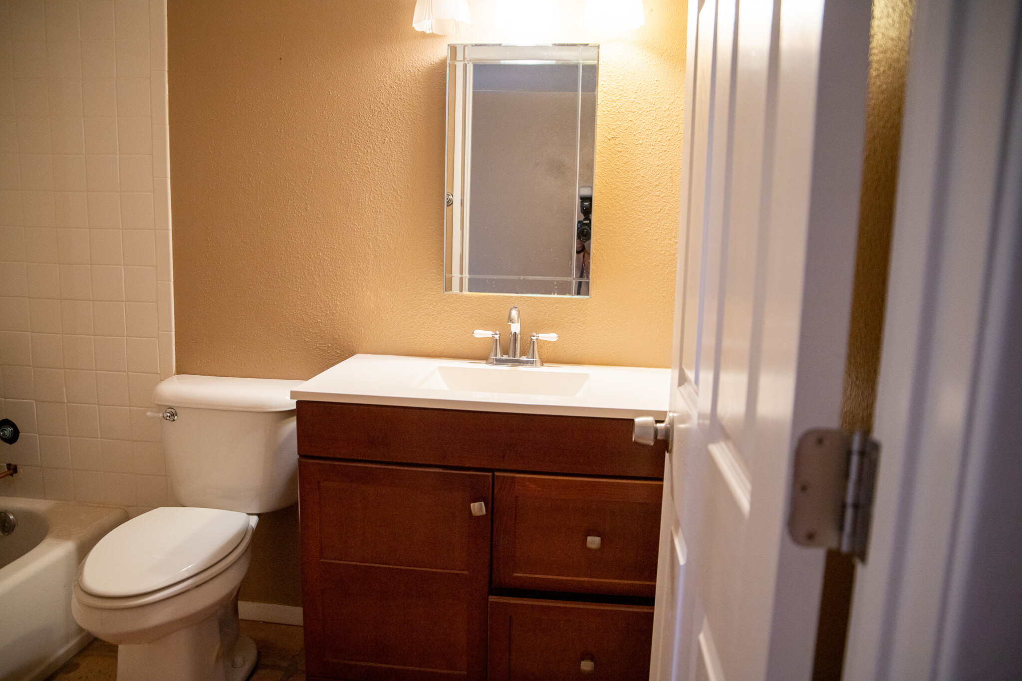 Bathroom 1 - 1932 Arlington St