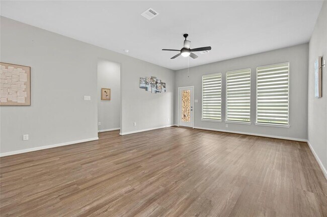 Building Photo - 18103 Grand Vista Hills Ln