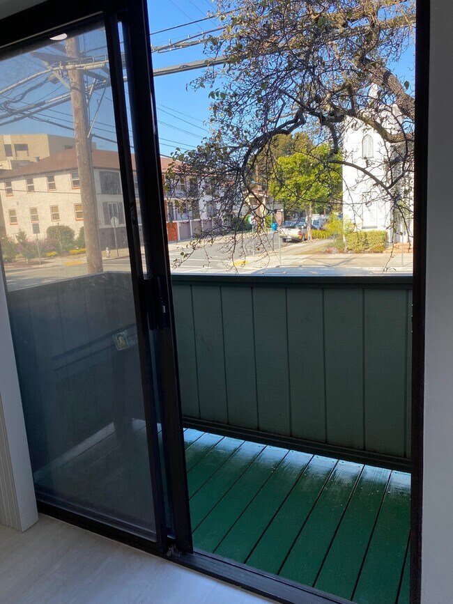 Living Room Balcony - 1155 Bayswater Ave