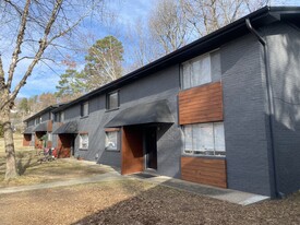 Building Photo - East Ridge Townhomes