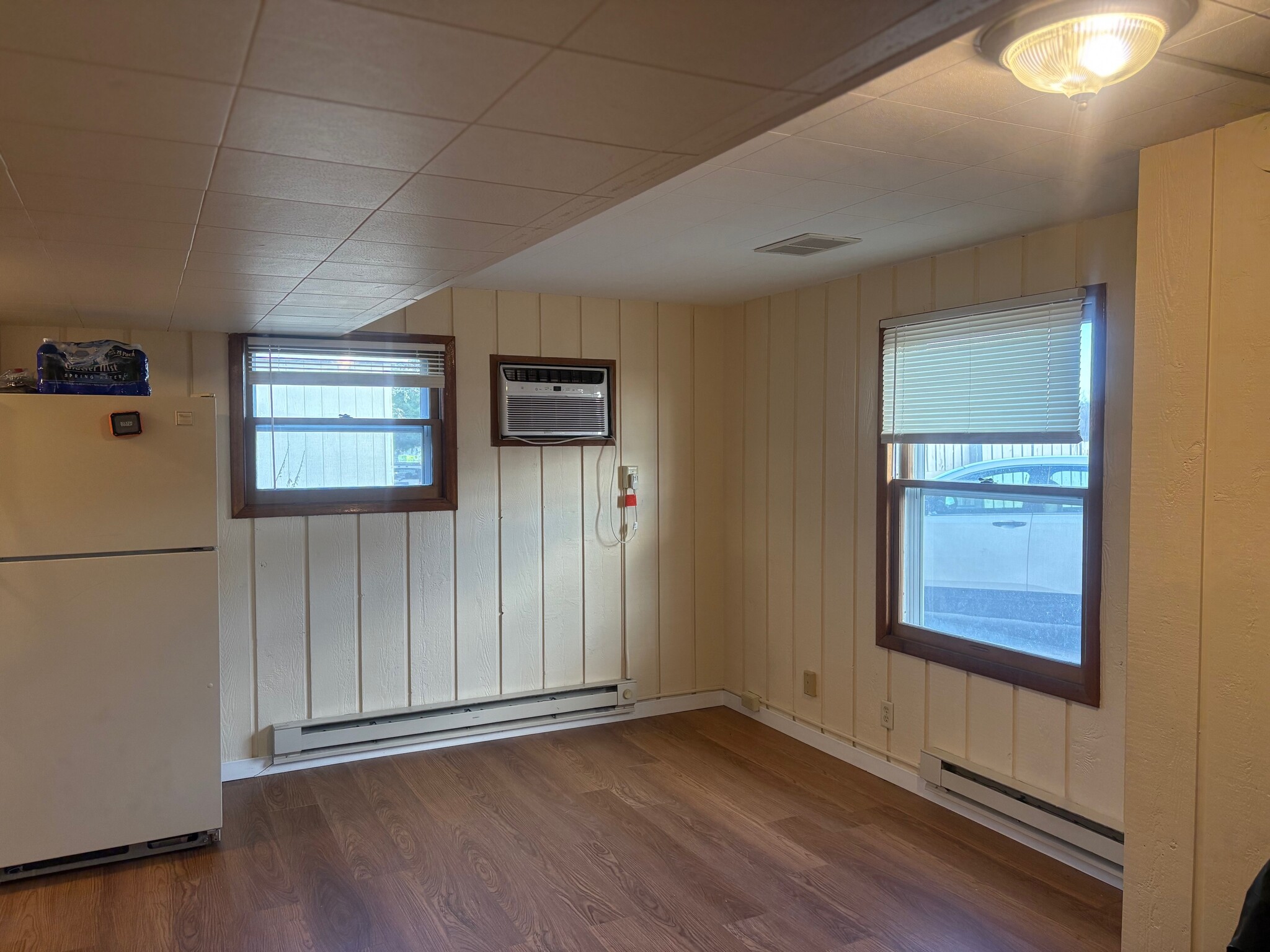 Building Photo - 6396 Nesbitt Rd