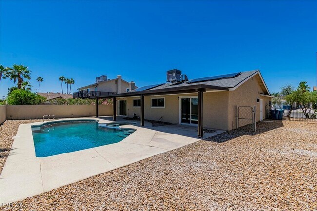 Building Photo - 3740 Lillo St