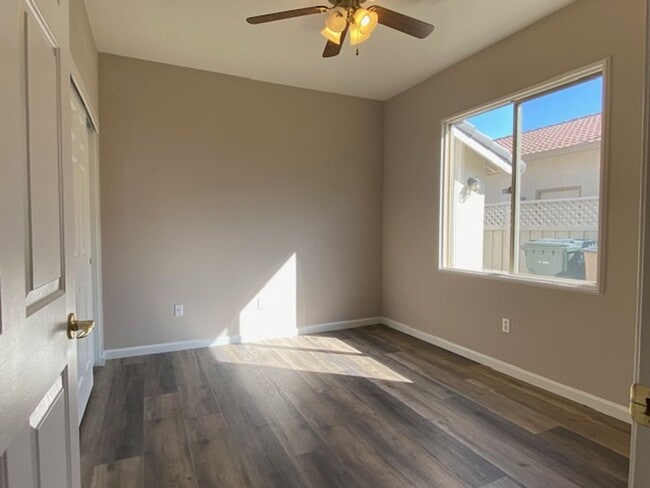 Building Photo - 55+ Sun City Lincoln - Bridgegate model