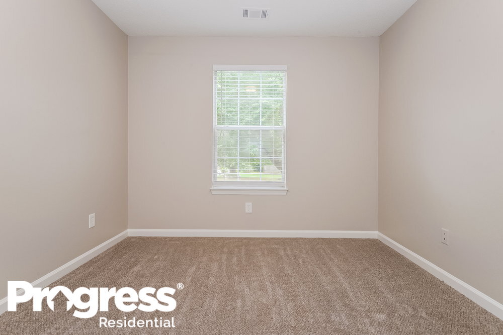 Building Photo - 317 Brookside Dr