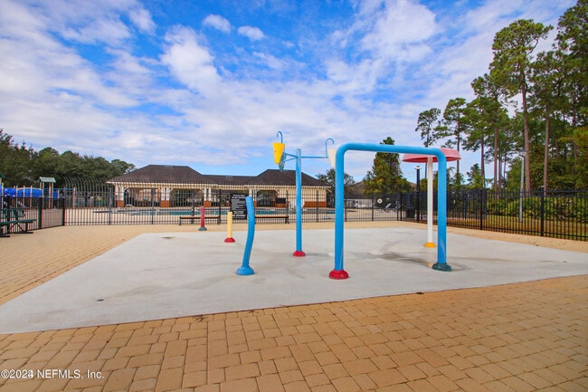 Building Photo - 13407 Devan Lee Dr E