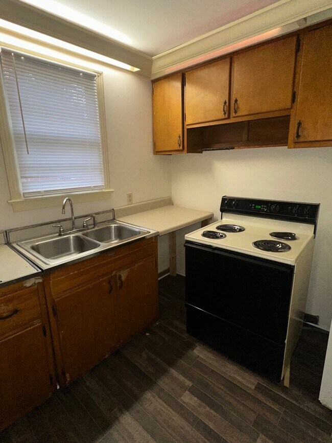 Building Photo - 1618 Heyward