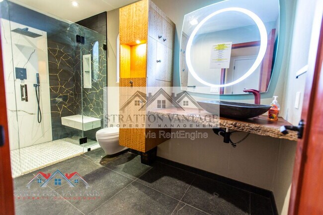 Building Photo - 39614 N 7th St