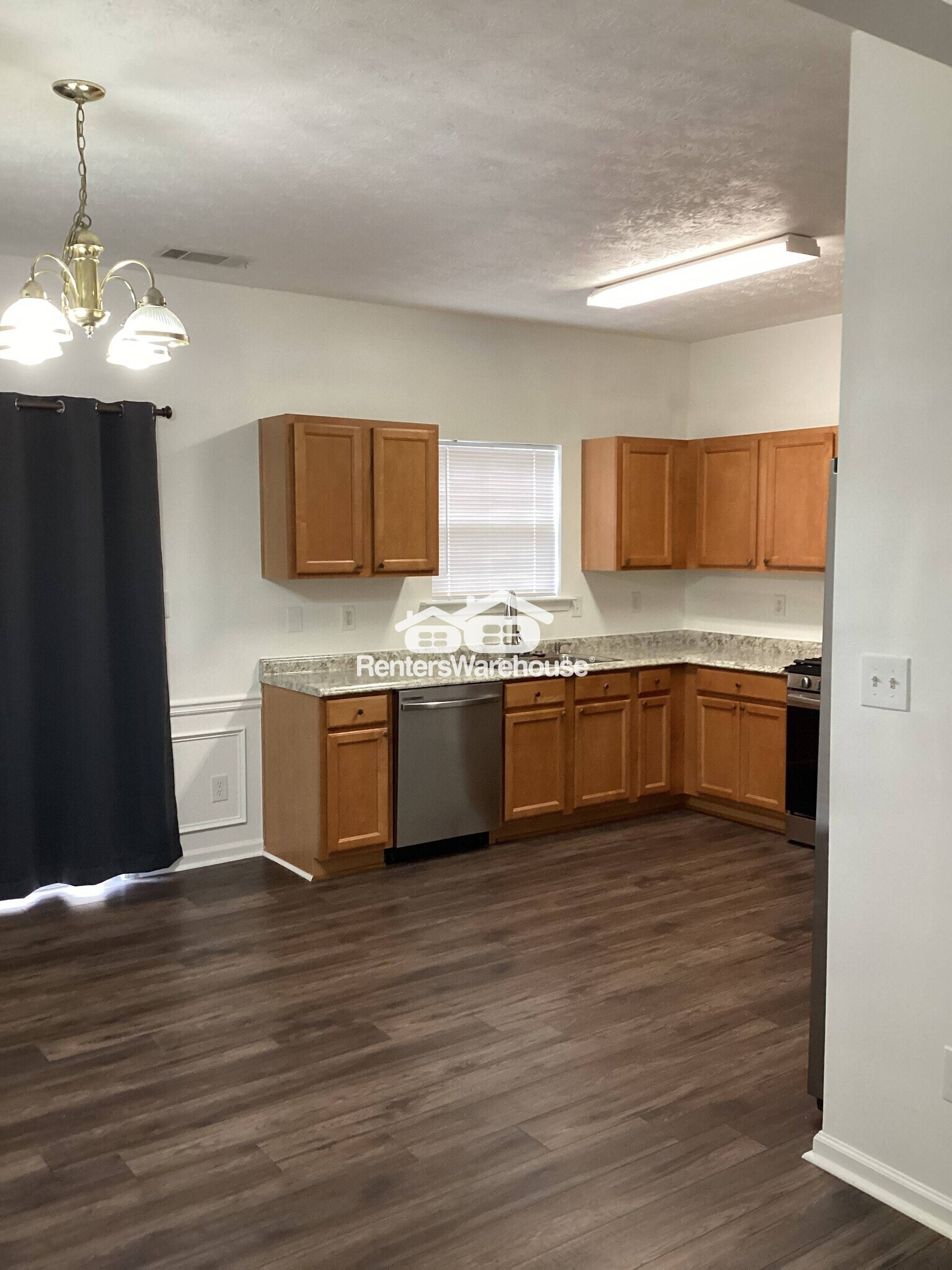 Building Photo - 2236 Dandridge Dr