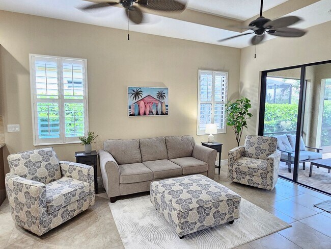 Building Photo - 10361 Crooked Crk Dr