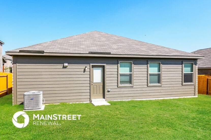 Building Photo - 174 Switchback Hl Rd