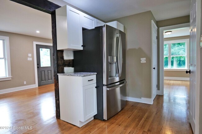 Building Photo - 1220 Ferry Rd