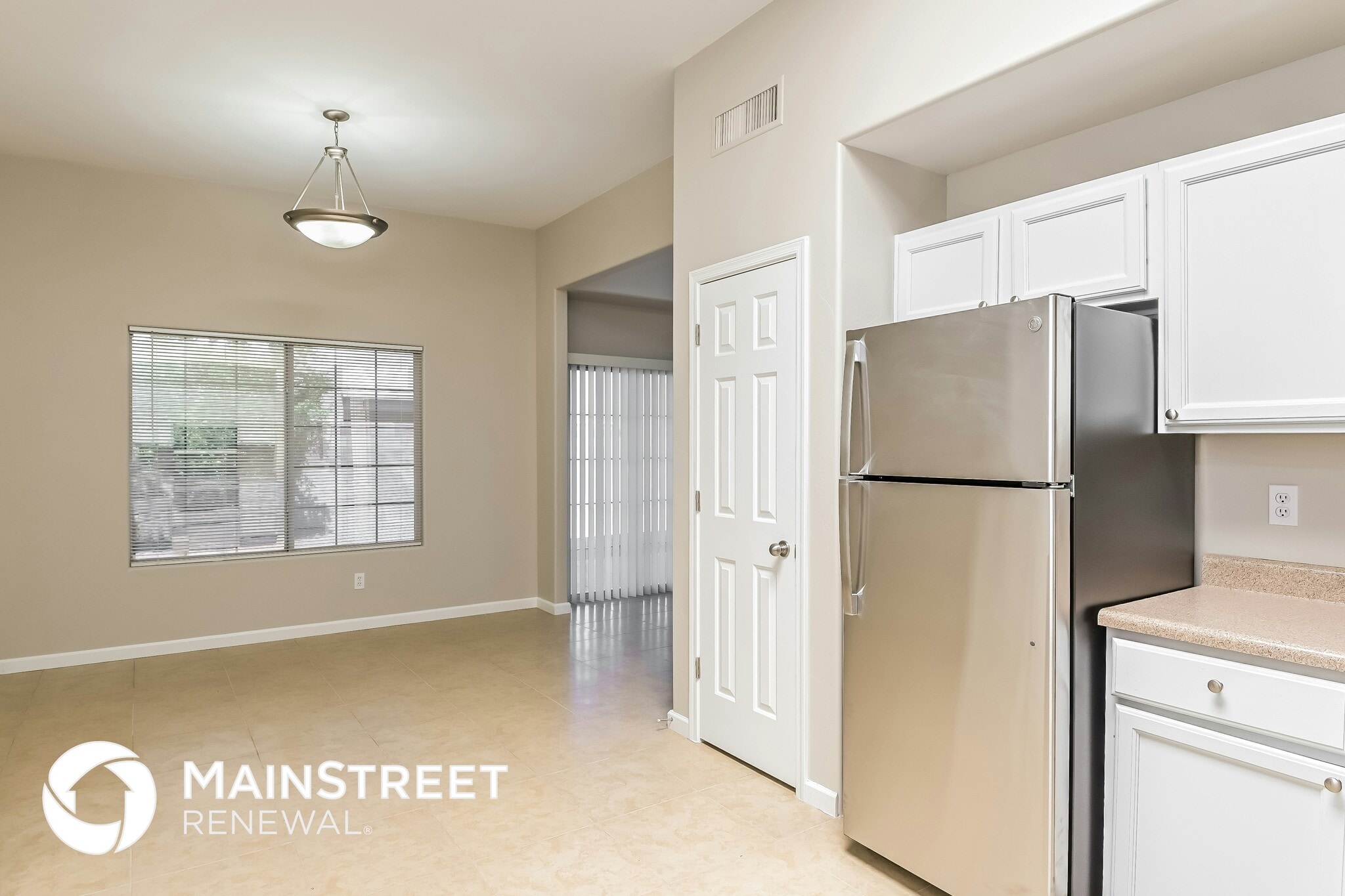 Building Photo - 1019 N Sonoita Ave